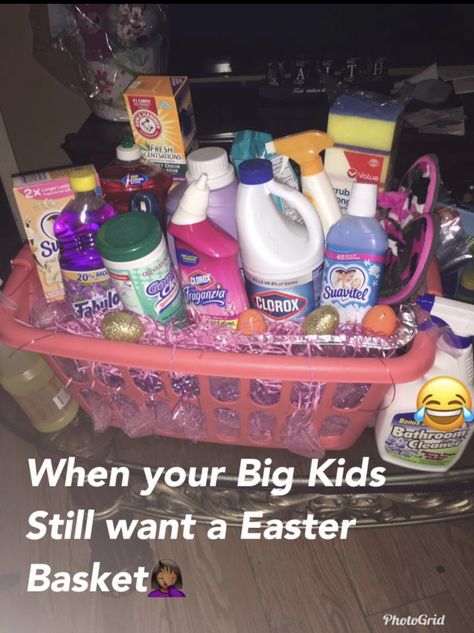 Spring Cleaning Basket, Kid Easter, Adult Easter Baskets, Creative Easter Baskets, Easter Mason Jars, Candy Easter Basket, Best Gift Baskets, Adult Easter, Easter Basket Ideas