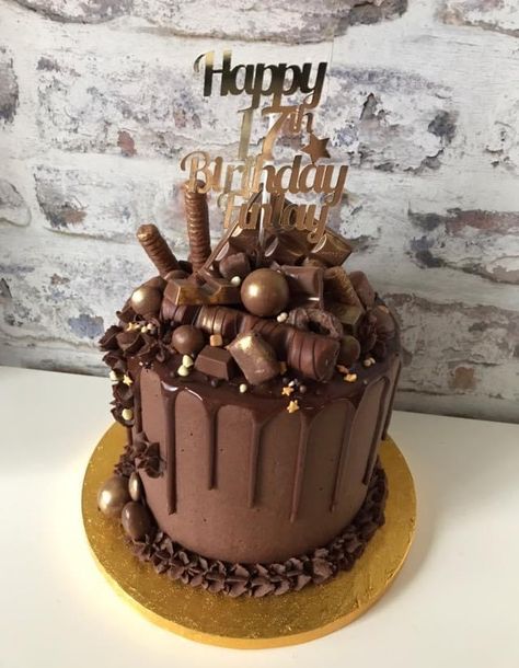 70th Birthday Cake Chocolate, 40th Birthday Cake Chocolate, Chocolate 18th Birthday Cake Ideas, 21st Chocolate Birthday Cake, Chocolate Bar Cake Ideas, Loaded Chocolate Cake, Chocolate 18th Birthday Cake, Chocolate Birthday Cake Decoration Ideas, 40th Chocolate Birthday Cake