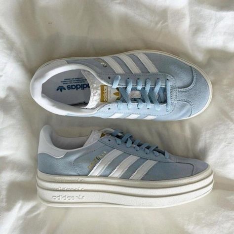 Adidas Women Gazelle Bold Low Clear Sky Blue Blue Adidas Shoes, Adidas Gazelle Blue, Light Blue Shoes, Adidas Casual, Pretty Sneakers, Gazelle Bold, Adidas Sneakers Women, Adidas Shoes Women, Street Shoes