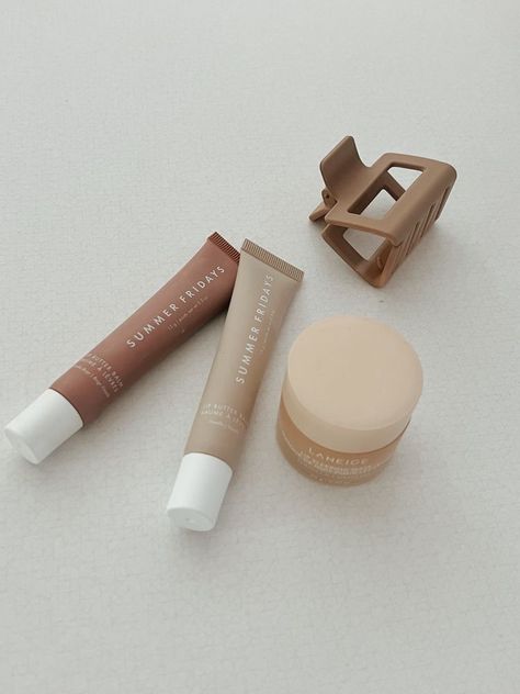 Beige Things Aesthetic, Summer Friday Vanilla Beige, Summer Fridays Vanilla Lip Balm, Vanilla Laneige Lip Mask, Summer Friday Vanilla, Vannila Girl Aesthetics, Laneige Vanilla Lip Mask, Selfcare Products Aesthetic, Summer Fridays Lip Balm Vanilla Beige