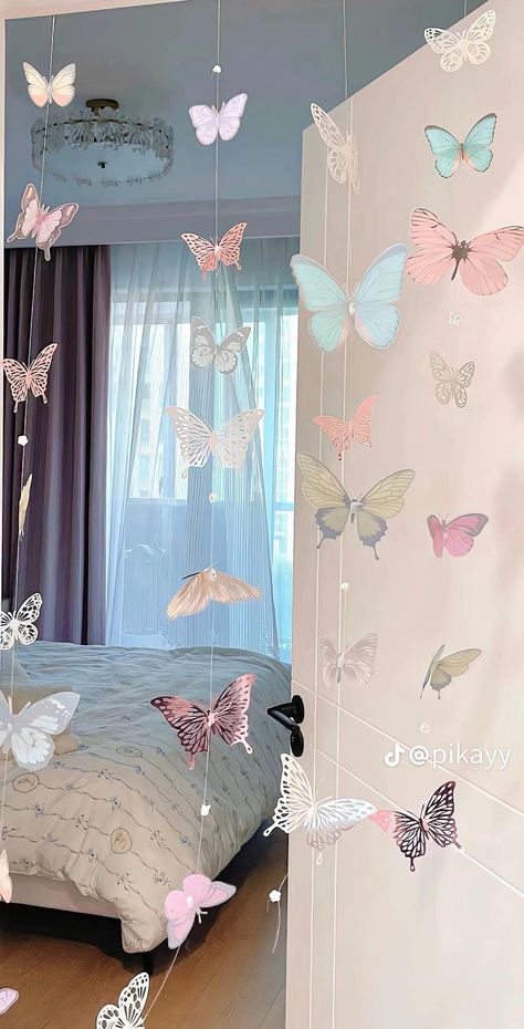 Butterfly Wall Decor Bedroom Ideas, Butterfly Wall Art Diy, Fairycore Room, Girly Room Decor, Easy Diy Room Decor, Study Decor, Cute Diy Room Decor, Girly Wall Art, Girly Room