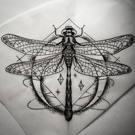 Rabe Tattoo, Dragonfly Drawing, Ankle Bracelet Tattoo, Dragonfly Tattoo Design, Kunst Tattoos, Insect Tattoo, Sugar Skull Tattoos, Bow Tattoo, Tattoo Bracelet