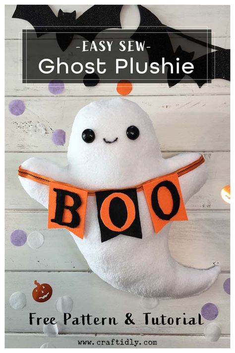 Easy Sew Ghost Plushie Free Sewing Pattern Book Ghost Diy, Halloween Plushies Pattern, Halloween Stuffed Animals Diy, Ghost Plushie Pattern, Easy Sew Animals, Halloween Plush Pattern, Easy Plush Pattern Free, Diy Ghost Plush, Felt Ghost Pattern Free