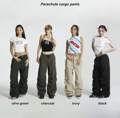 parachute cargo pants Rolling Loud Outfits, Parachute Pants Outfit, Parachute Cargo Pants, Preppy Inspo, Hot Weather Outfits, Parachute Cargo, Cargo Pants Outfit, Grunge Outfits, Aesthetic Outfits