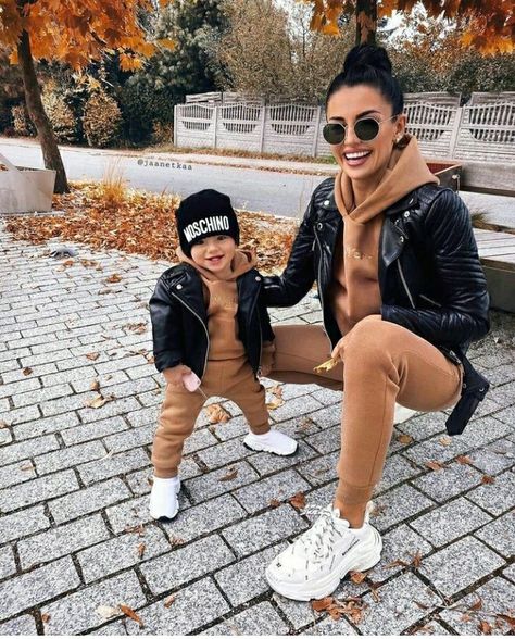 Matching Mommy Son Outfits, Mommy Son Outfits, Mom And Son Outfits, Mom And Baby Outfits, Modele Fitness, Mommy Outfits, Mommy And Son, Future Children