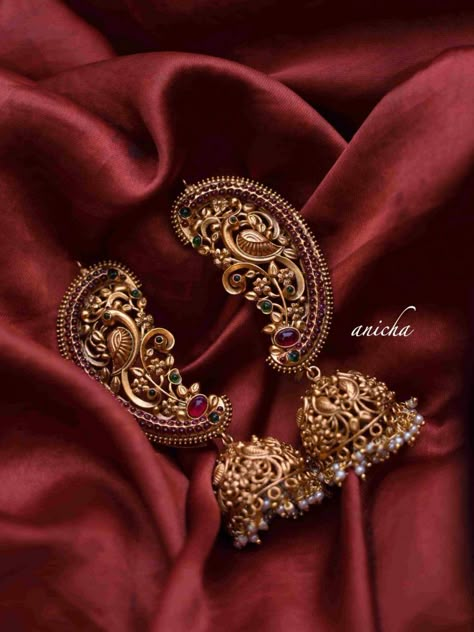 Imitation Earrings Archives - Page 4 of 44 - South India Jewels Jewellery Photography Inspiration, Jewelry Product Shots, Creative Jewelry Photography, Jewelry Photography Styling, Indian Bridal Jewelry Sets, Antique Jewellery Designs, Jewelry Photoshoot, Antique Jewelry Indian, Indian Jewellery Design Earrings