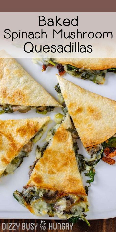 Mushroom Quesadillas, Baked Spinach, Spinach Mushroom, Diner Recept, Tasty Vegetarian Recipes, Spinach Stuffed Mushrooms, Mediterranean Diet Recipes, Veggie Dishes, Quesadillas