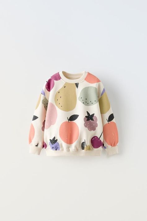 View All Back To School Babygirl | ZARA United States Stylish Baby Girl Outfits, Stylish Baby Girls, Look Zara, Zara Spain, Kids Rain, Cardigan Sweater Jacket, Round Neck Sweatshirts, Zara Kids, Stylish Baby