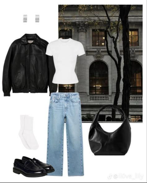 Light Jeans Outfit, Therapist Outfit, Light Wash Denim Jeans, Outfits Retro, Uni Outfits, Relaxed Outfit, Black Leather Bag, Black Loafers, Mein Style