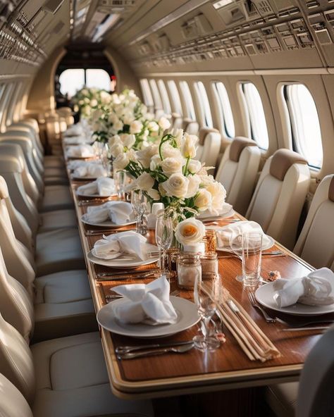 Airplane wedding!✈️🌸 Take your wedding day to new heights💍 Credit: @anne.jang | Instagram Outdoor Indoor Wedding, Airplane Wedding, Dream Wedding Decorations, Luxury Wedding Planner, Wedding Chicks, Shooting Photo, Indoor Wedding, Launch Party, Dreamy Wedding