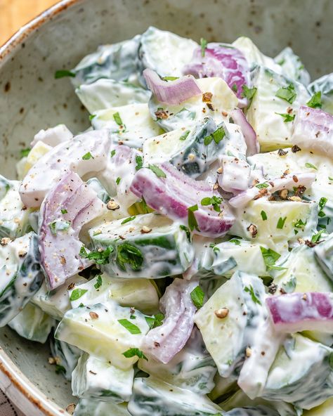 Greek Yogurt Cucumber Salad, Cfc Recipes, Salad Appetizer Cups, Side Salads, Cucumber Yogurt, Creamy Cucumber Salad, Creamy Cucumbers, Lower Inflammation, Greek Yogurt Recipes