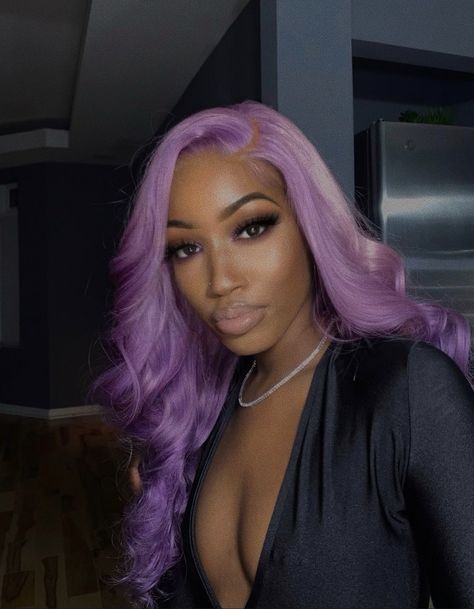 Purple hair on dark skinned woman. Colored weave. Weave inspo Twitter Login, Girl With Purple Hair, Hair Color For Dark Skin, Lavender Hair, Hair Laid, Human Virgin Hair, Estilo Hip Hop, Colored Hair, Grunge Hair