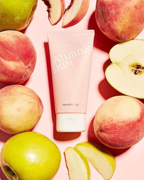 1,154 Likes, 8 Comments - SOKO GLAM (@sokoglam) on Instagram: “Apple of my eye 🍎  The Saturday Skin Rub-A-Dub Purifying Cleanser gently removes inpurities like…” Peach And Apple, Brown Chanel, Soko Glam, Saturday Skin, La Prairie, Foaming Face Wash, Honey Soap, Body Polish, Sk Ii