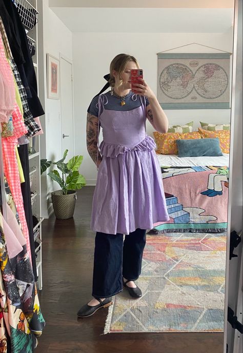 Long Dress Layering Outfit, Layering Dress Outfit, Dress Layering Outfit, Dress Over Jeans Outfit, Vintage Core, Outfit Layering, Dress Layering, Dress Over Jeans, Muji Style