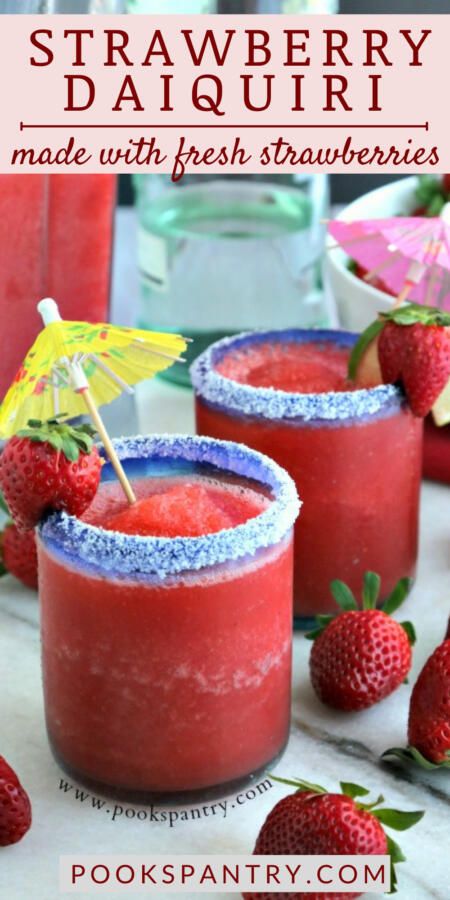 Strawberry Daiquiri Recipe, Frozen Strawberry Daiquiri, Pantry Recipe, Strawberry Cocktails, Daiquiri Recipe, Strawberry Drinks, Make Simple Syrup, Strawberry Daiquiri, Easy Strawberry