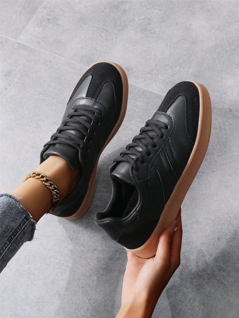 Couple Design Anti-Skid Soft Bottom Casual Round Toe Lace-Up Sports Sneakers For Women Black Sporty    Plain    Women Shoes, size features are:Bust: ,Length: ,Sleeve Length: Business Sneakers, Black Sneakers Women, Couple Design, Skater Jeans, Basket Noir, Business Casual Shoes, Business Shoes, Casual Sneakers Women, Light Weight Shoes