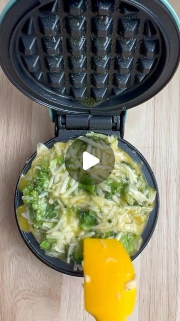 Keto Made Easy on Instagram: "Egg and Broccoli Breakfast Waffle! 🧇🥦 (via: @healthyfitnessmeals)  [Makes 2 waffles] INGREDIENTS: 1 large egg 1/4 cup shredded cheese 1/3 cup chopped lightly steamed broccoli Salt and pepper to taste Optional: sliced green onions  Enjoy as is or serve with toppings of your choice. I served with sliced half avocado and marinaded tomatoes  Note: - I used a mini waffle maker. You may use a larger one and make one large waffle. - do not over fill the waffle maker. I was looking on camera and didn’t realize I filled it too much. Use half the amount and make 2 waffles instead. .  📚✨ Elevate your keto journey with my brand new cookbook! 🥑Dive into a world of flavor and wellness with 500 mouthwatering keto recipes and an exclusive 8-week meal plan! 🌟 Whether you’ Egg And Cheese Mini Waffle, Waffle Maker Egg Recipes, Ideas For Waffle Maker, Egg Cheese Waffles, Waffles Iron Recipes, Waffle Iron Recipes Breakfast Eggs, Eggs Waffle Recipe, Recipes With Mini Waffle Maker, Egg Waffle Maker