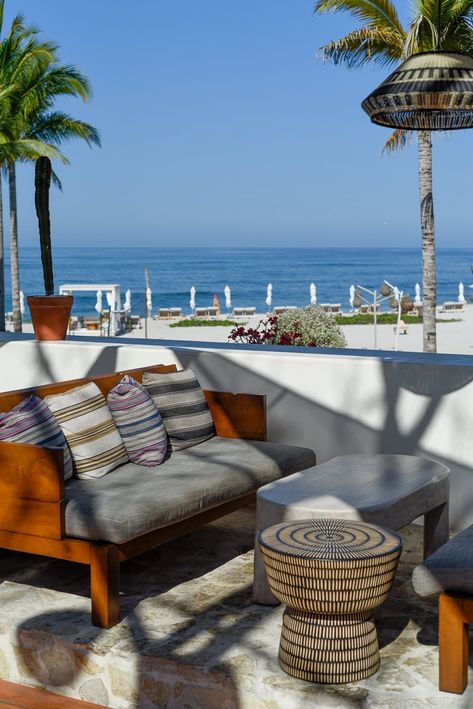 Review of Susurros del Corazón, a luxury beachfront resort in Punta de Mita, Mexico / Here's our experience on a family surf trip.  #luxuryhotel #surftrip #surftravel #mexico #familytrip Surfer Lifestyle, Family Pool, Swim Up Bar, Pool Lounge, Mexican Artists, Surf Trip, Family Getaways, Resort Collection, Indoor Outdoor Living