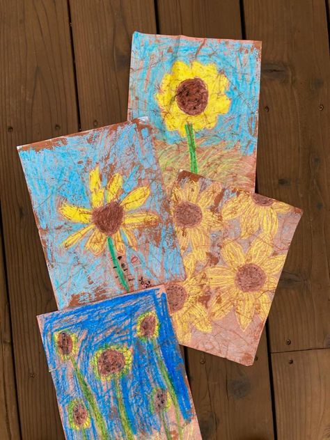 Sunflower Batik Art Project for Kids - I Can Teach My Child! Sunflower Process Art Preschool, Sept Art Projects For Kids, Sunflower Art Activity, Mommy And Me Art Class Ideas, Preschool Sunflower Art, Sunflower Art Ideas, Sunflower Art Projects For Kids, Kindergarten Art Projects Summer, September Art For Kids