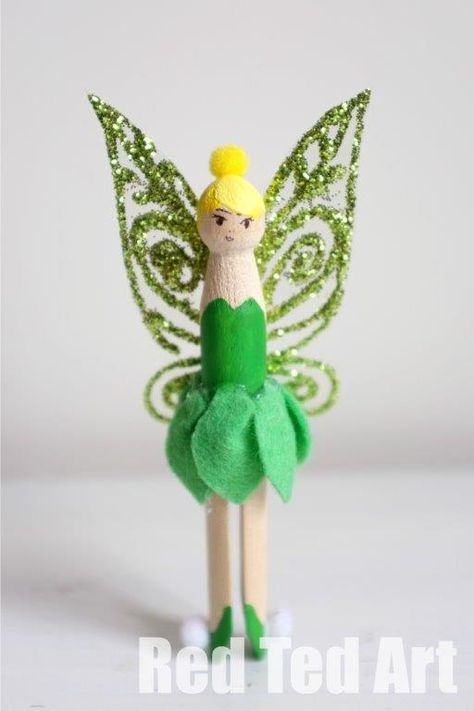 Tinkerbell Outfit, Tinkerbell Fairy, Tinkerbell Fairies, Fairy Crafts, Clothespin Dolls, Clothes Pin Crafts, Pin Doll, Fairy Parties, Tinker Bell