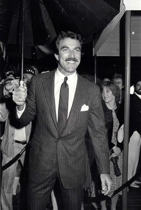 High Resulation Pictures, Tom Selleck Style, Tom Selleck 80s, Tom Selleck Friends, Tom Selleck Mustache, Jesse Stone, Moustaches Men, A Man In A Suit, Man In A Suit