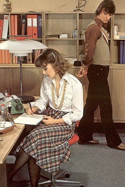 Vintage secretary (and her creepy co-worker). 1970s Working Woman, 70s Style Office, 70s Office Wear, 1970s Business Woman, 60s Office Fashion, 1970s Businessman, Retro Work Outfit, 70s Office Aesthetic, 1920s Secretary