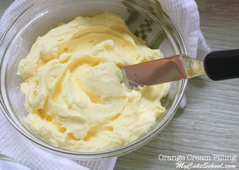 You will LOVE this delicious easy Orange Cream filling recipe! It is extremely flavorful with a light whipped consistency. Orange Cream Filling, Cream Filling Recipe, Mousse Dolce, Cooking Pork, Cupcakes Filled, Cake Filling Recipes, Cake Frosting Recipe, Cream Filling, Cake Fillings