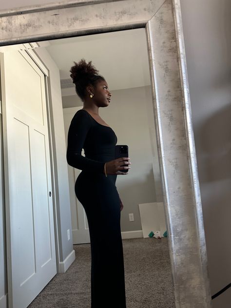 Skims Outfit Black Women Dress, Skims Outfit, Black Women Dress, Dress Picture, Black Aesthetic, Fashion Inspo Outfits, Black Women, Black Dress, Dress Outfits