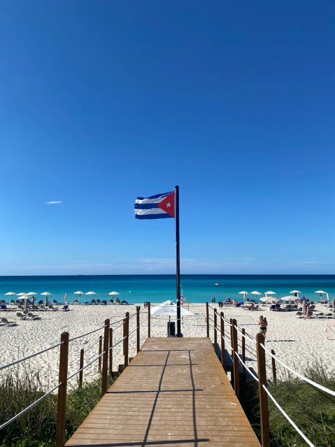 Cuba Travel Aesthetic, Cuba Vacation Aesthetic, Cuba Beach Aesthetic, Cuba Background, Cuba Aesthetic Beach, Havana Cuba Aesthetic, Cuba Aesthetic, Cuba Country, Cuba Beach