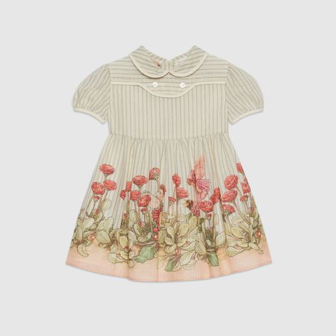 Baby cotton dress with fairy print in ivory | GUCCI® US Buttoned Dress, Gucci Baby, Designer Baby Clothes, Designer Baby, Gucci Kids, Kids Fashion Girl, Luxury Outfits, Peter Pan