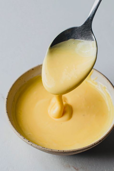 Holondaise Sauce, Best Hollandaise Sauce, Hollandaise Sauce Recipe, Easy Hollandaise, Easy Hollandaise Sauce, Homemade Hollandaise Sauce, Easy Sauce Recipe, Recipe For Hollandaise Sauce, Sauces Recipes