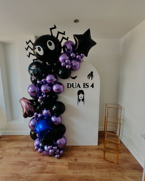 Wednesday Addams 🕷️🤌🏻🧛🏻‍♀️ our little client best theme! She’s so creative 💜 and she was definitely sooo excited about this set up 💜🎊 . . . . . . . . . #HalloweenVibes #augustSpookiness #WednesdayParty #SpookyBirthday #BirthdayTheme #SpookySeason #PartyIdeas #BirthdayInspo #PartySetUp #theaddams #theaddamsfamily #SpookyDecor #OctoberFun #WednesdayAddams #halloween2024 Addams Family Theme Party, Addams Family Theme, Balloons Decorations, Party Setup, Birthday Party Theme Decorations, Family Decor, Spooky Decor, So Creative, Wednesday Addams