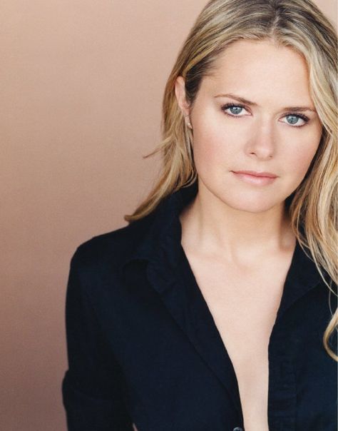 maggie lawson | Maggie Lawson Photos Two And Half Men, Maggie Lawson, Alicia Silverstone, Louisville Ky, Hottest Celebrities, Psych, American Actress, Celebrities Female, Favorite Celebrities