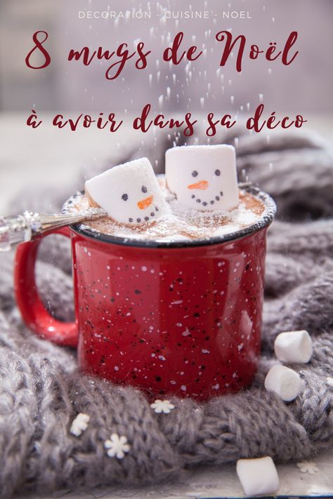 Voici ma séléction de tasses idéales pour se faire un bon chocolat chaud au coin du feu ou devant un téléfilm de Noël. Parfait en décoration ou pour égayer la table du goûter en cette période hivernale. #noel #mug #tasse #gouter #gateau #chocolatchaud #hotchocolate #chamallow #cacao #decorationdenoel #xmasdecor Fireside Coffee Mix Recipe, Fireside Coffee, Snowman Hot Chocolate, Tea Pictures, Melted Marshmallow, Mug Noel, Images Of Chocolate, Cute Marshmallows, Marshmallow Snowman