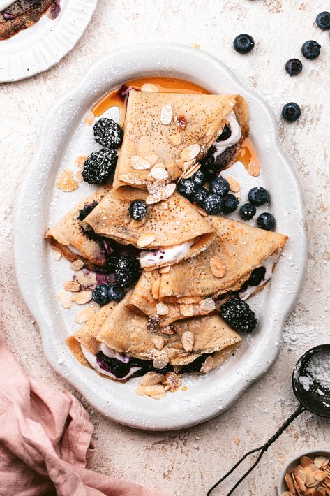 Almond Flour Crepes - Gluten Free! - Our Nourishing Table Paleo Crepes Recipe, Gluten Free Crepes Recipe, Paleo Crepes, Healthy Crepes, Crepe Ingredients, Gluten Free Crepes, Bojon Gourmet, Crepe Suzette, Sweet Crepes