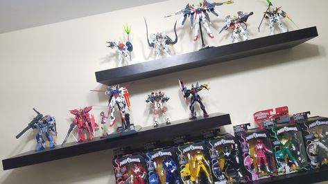 Gundam Wing Seed and Rangers Figure Shelves, Gundam Display, Shelves Floating, Gamer Room, Shelf Ideas, House Inspo, Boy's Room, Future House, Gundam