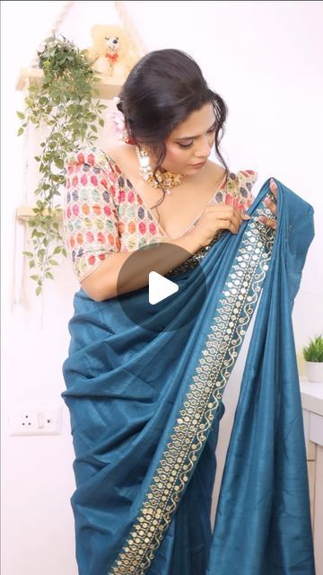 Latest Saree Blouse Designs 2024, Latest Sarees Designs 2024, Saree Gown Party Wear, Fancy Saree Blouse Designs Latest, Saree Pleats, Saree Hacks, Sari Draping, Blue Blouse Designs, Fashionable Saree