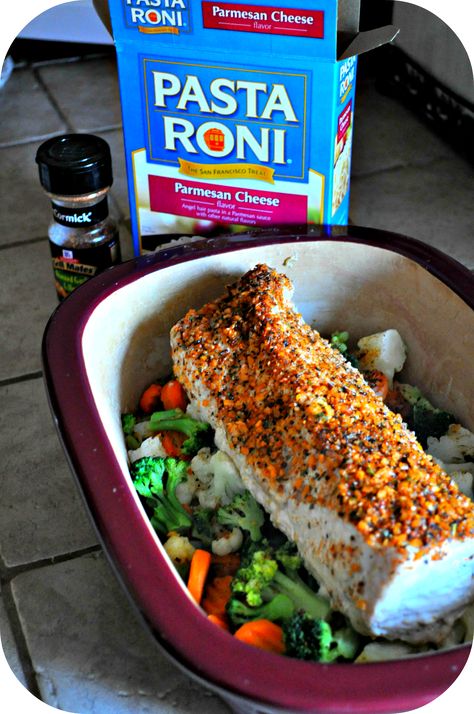 Garlic Herb Pork Tenderloin, Pork Tenderloin With Vegetables, Herb Pork Tenderloin, Pampered Chef Deep Covered Baker, Roaster Recipes, Rock Crock Recipes, Deep Covered Baker, Crock Meals, Chef Dishes