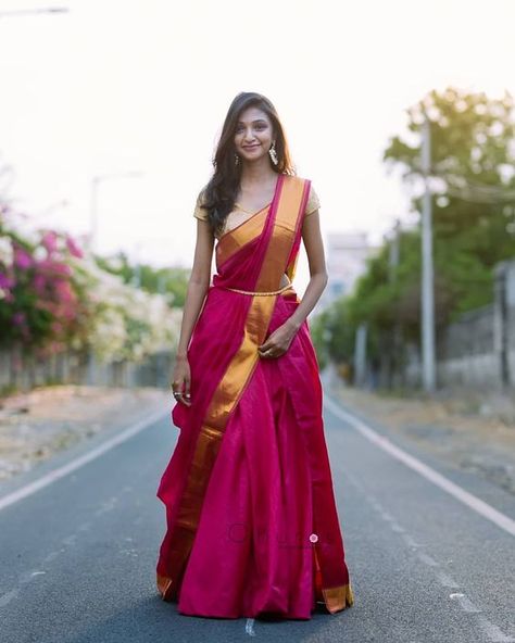 Telgu Traditional Dress, Saree Draped As Half Saree, Saree Lehenga Style Draping, Saree Sri Lanka, Peanut Chaat, Fruity Cheesecake, South Indian Look, Sarees Ideas, Pink Half Sarees