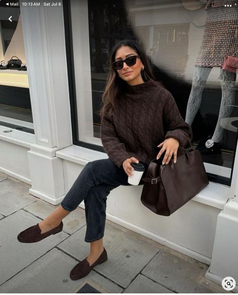 Outfits With Brown Loafers, Tods Loafers Women Outfit, Brown Loafers Outfit, Brown Loafers Outfit Women, Turtleneck Sweater Women, Autumn Chic, Knit Sweater Outfit, Money Outfit, Perfect Fall Outfit