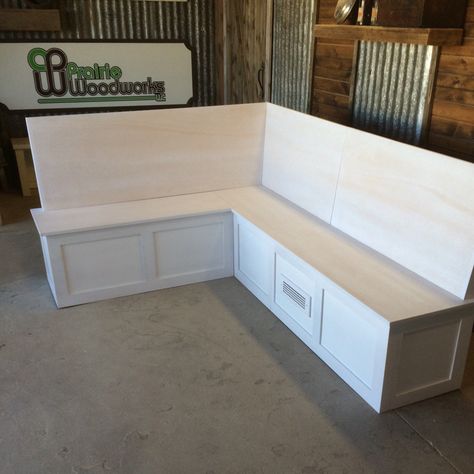 Corner Seating Kitchen, Banquette Corner, Kitchen Nook Bench, Kitchen Corner Bench, Coin Banquette, Corner Bench With Storage, Floating Console, Kitchen Storage Bench, Corner Bench Seating