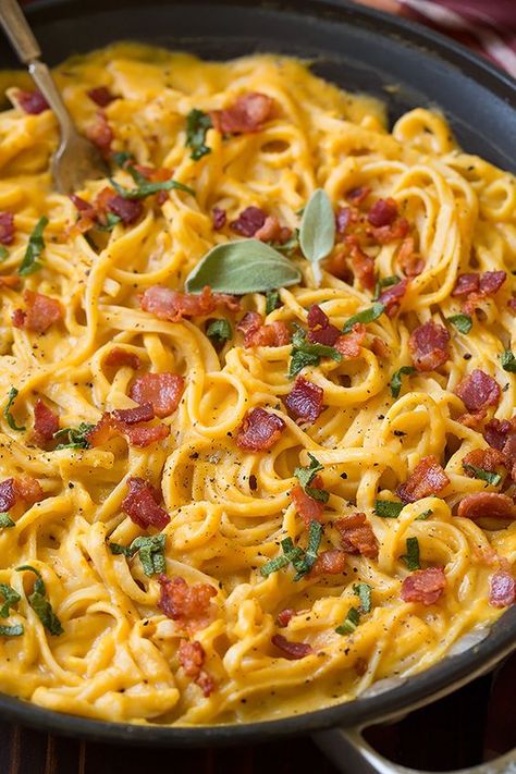 Butternut Carbonara, Butternut Recipes, Fall Meal, Butternut Squash Pasta, Squash Pasta, Pasta Carbonara, Carbonara Pasta, Butternut Squash Recipes, Läcker Mat