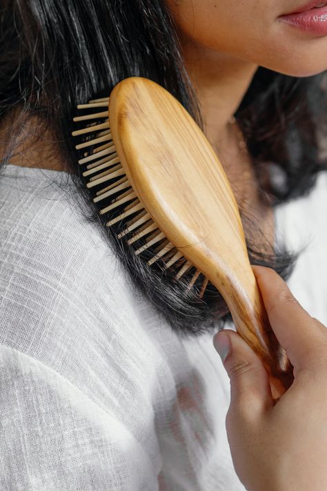 Round hair brush