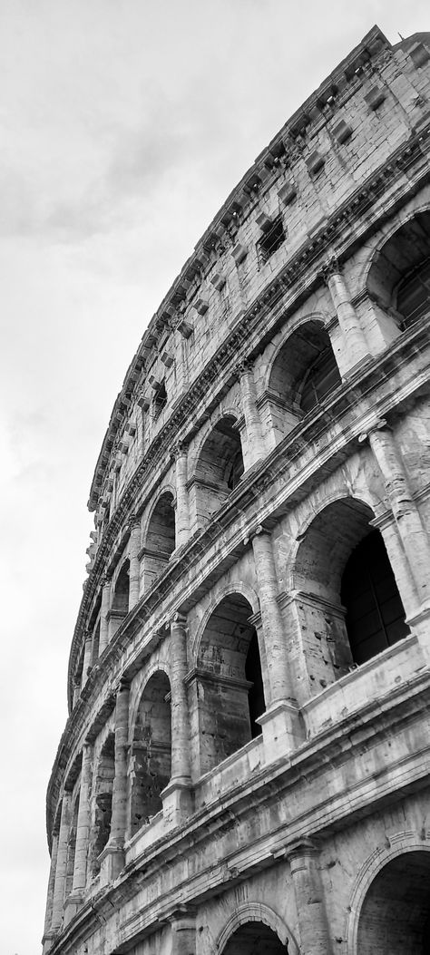 Colloseum Wallpaper, Colosseum Black And White, Rome Italy Aesthetic Wallpaper, Rome Art Aesthetic, Colloseum Italy, Rome Wallpapers, Colosseum Aesthetic, Surroundings Photography, Rome Black And White