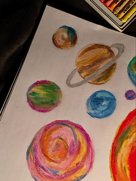 art 
space drawing 
oil pastels 
planets 
artwork 
space art 
planets art 
art simple 
beginner art Oil Pastel Planet Art, Oil Pastel Planets, Space Oil Pastel, Oil Pastel Space, Vent Sketchbook, Planets Artwork, Planets Drawing, Crayons Artwork, Planet Drawing