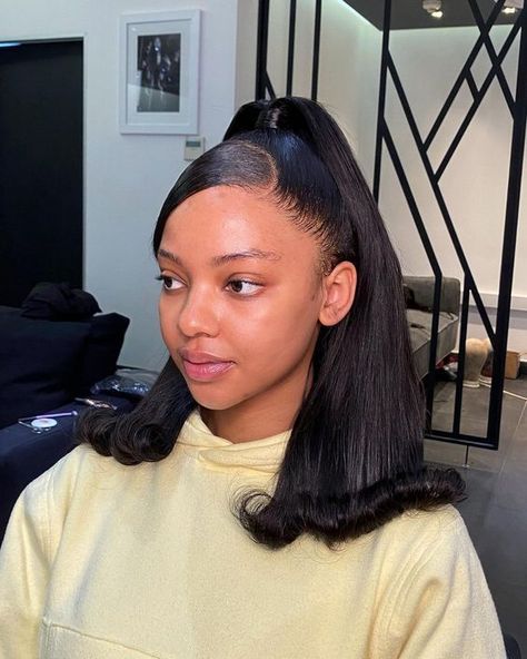 #follow #hairgoals #hair #hairstyles #ponytail #beautyblog #blog #blogging #blogger Sweet 16 Hairstyles, Barbie Ponytail, 90’s Hairstyles, Barbie Hairstyle, Sleek Ponytail Hairstyles, Hairstyles Ponytail, Birthday Hairstyles, Black Ponytail Hairstyles, Girls Natural Hairstyles