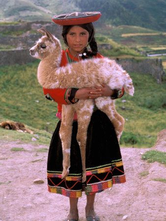 Cusco Peru, We Are The World, World Cultures, People Of The World, Affordable Wall Art, Anthropology, Cool Posters, Canvas Paintings, People Around The World