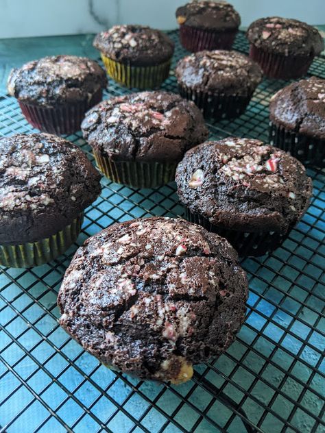 Peppermint Chocolate Muffins, Peppermint Mocha Muffins, Chocolate Peppermint Muffins, Peppermint Muffins, Holiday Muffins, Mocha Muffins, Christmas Muffins, Rosette Cookies, Sweet Muffins