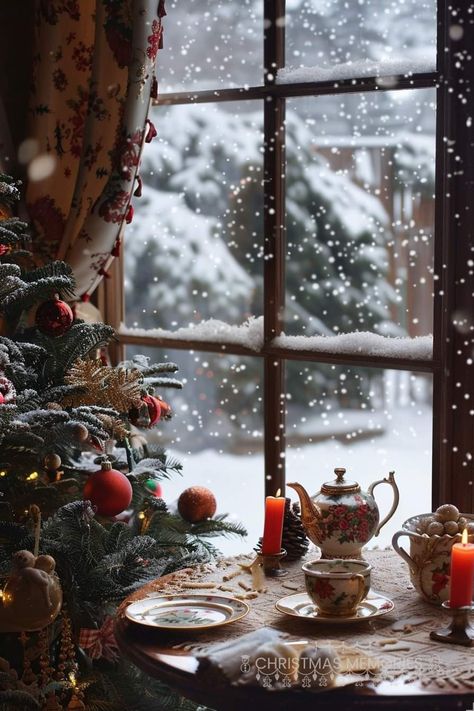 Christmas Window Ideas, Christmas Window Painting Ideas, Window Painting Ideas, Christmas Window Painting, Christmas Scenery, Window Ideas, 12 December, Merry Christmas To All, Christmas Window