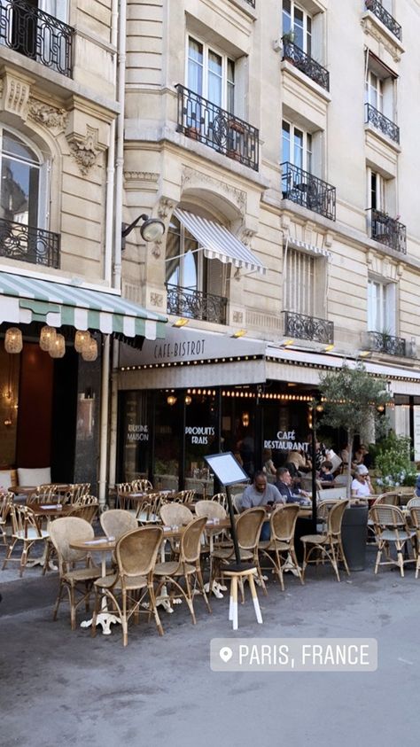 Paris Exterior, Paris Snap, Paris Life, Cafe Paris, Paris Vibes, Paris Style, Restaurant Paris, Parisian Vibes, Euro Summer